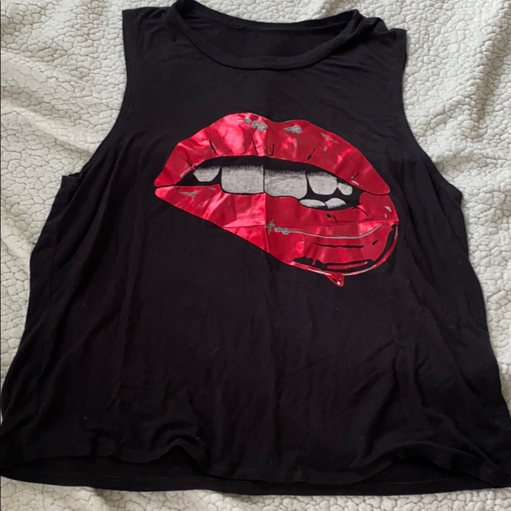 Muscle tank top